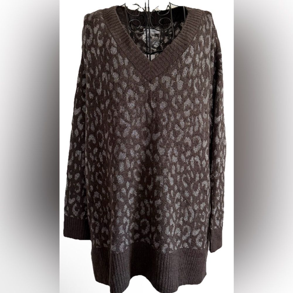 NINE WEST Womens Gray Leopard Metallic Print V-Neck Tunic Sweater Size XL Cozy - Picture 12 of 12